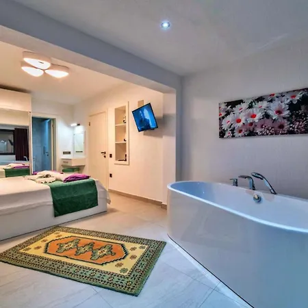 2 Bedroom - 5084 * カルカン